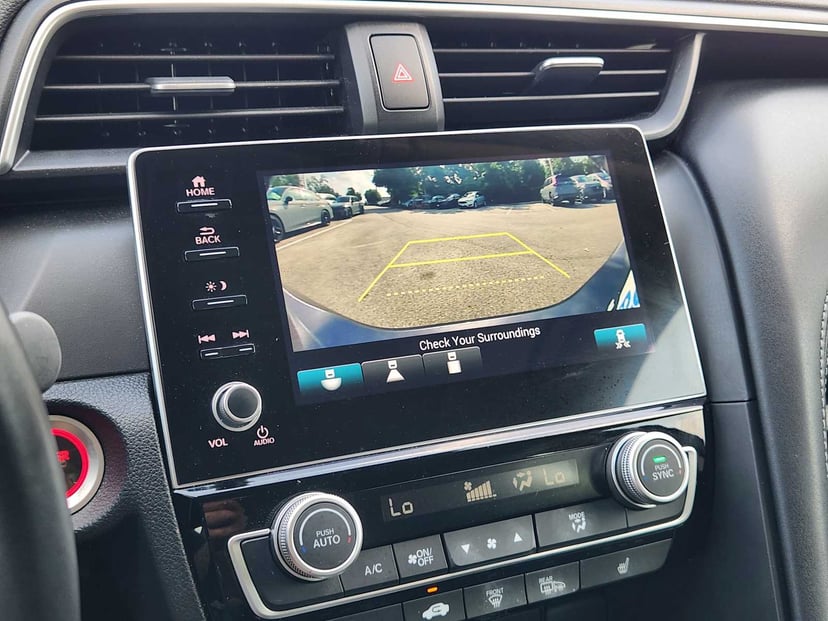 2022 Honda Insight - Image 18