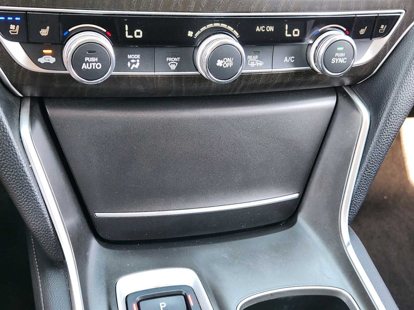 2019 Honda Accord Hybrid - Image 19