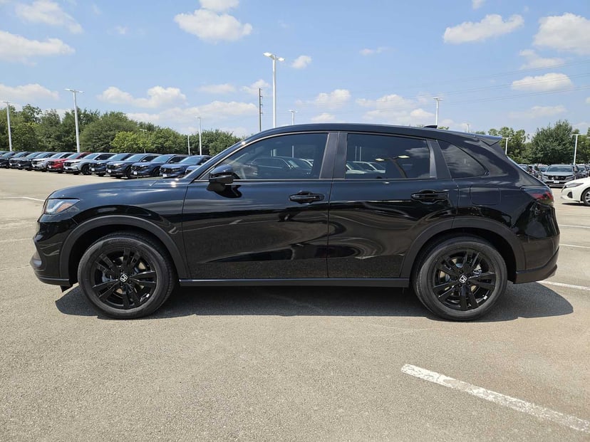 2027 Honda HR-V - Image 3