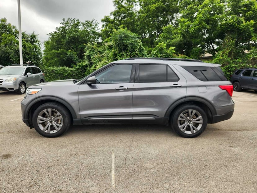 2021 Ford Explorer - Image 4