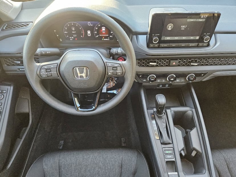 2025 Honda Accord - Image 21