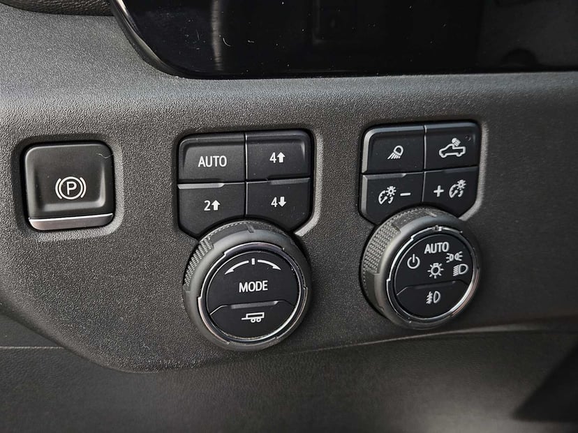 2023 Chevrolet Silverado 1500 - Image 22