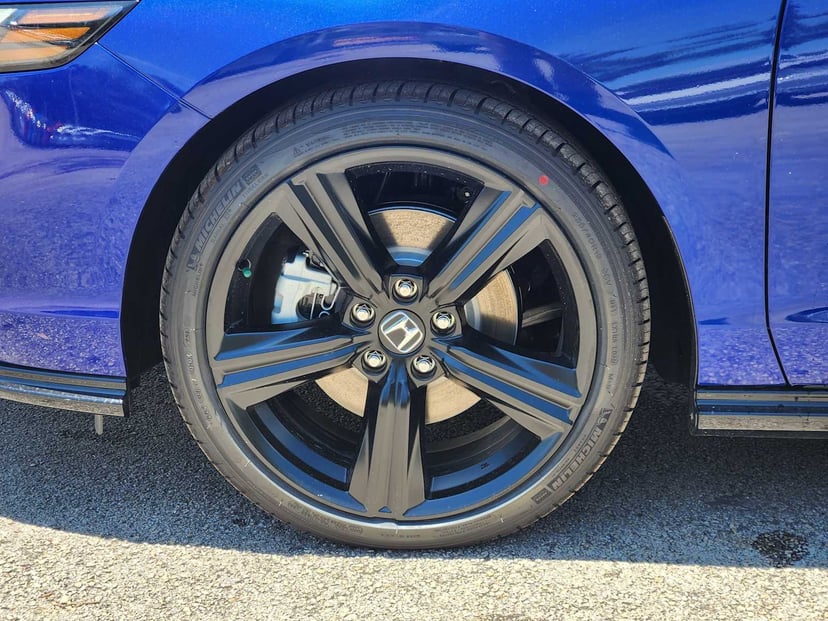 2026 Honda Accord Hybrid - Image 7