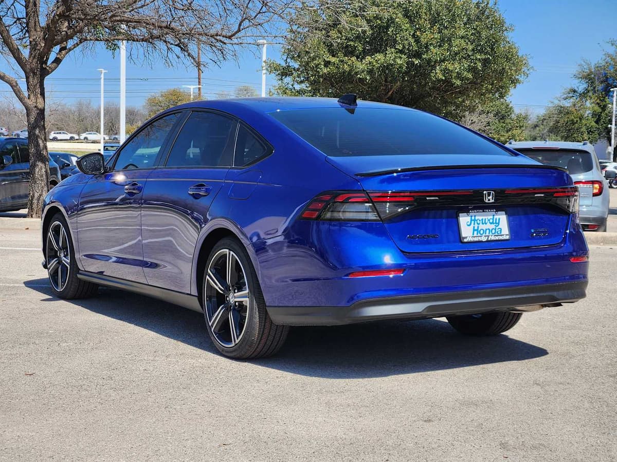 2026 Honda Accord Hybrid - Image 4