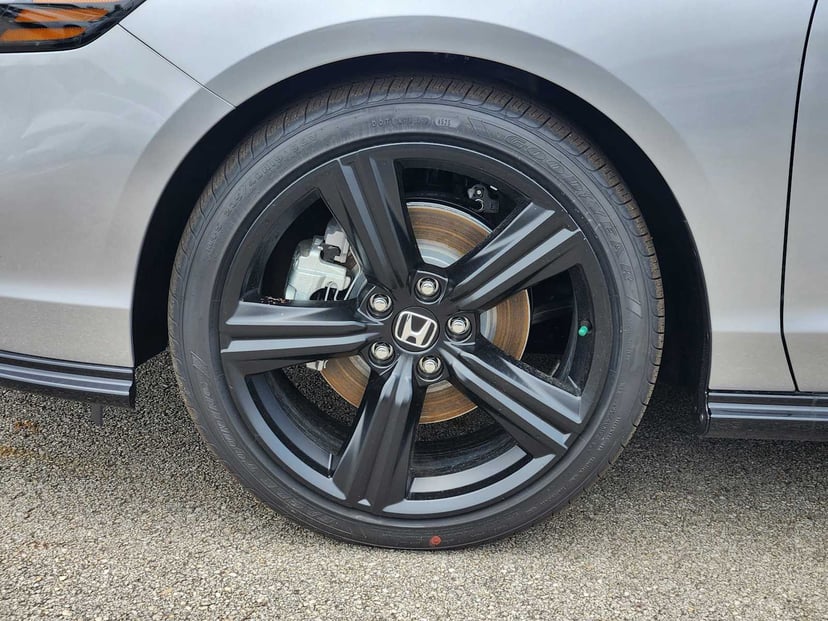 2026 Honda Accord Hybrid - Image 8