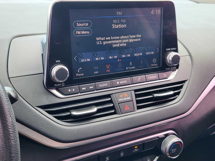 2019 Nissan Altima - Image 17