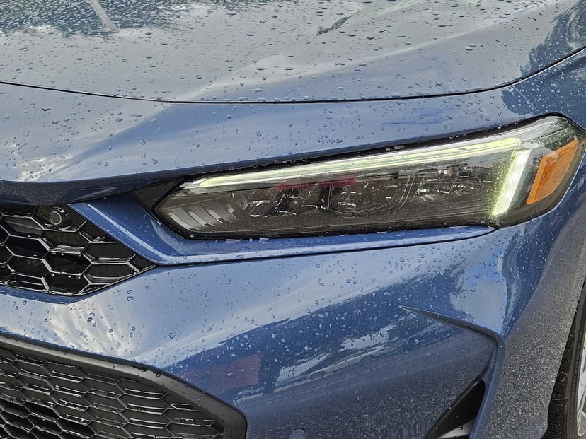 2026 Honda Civic Hybrid - Image 7
