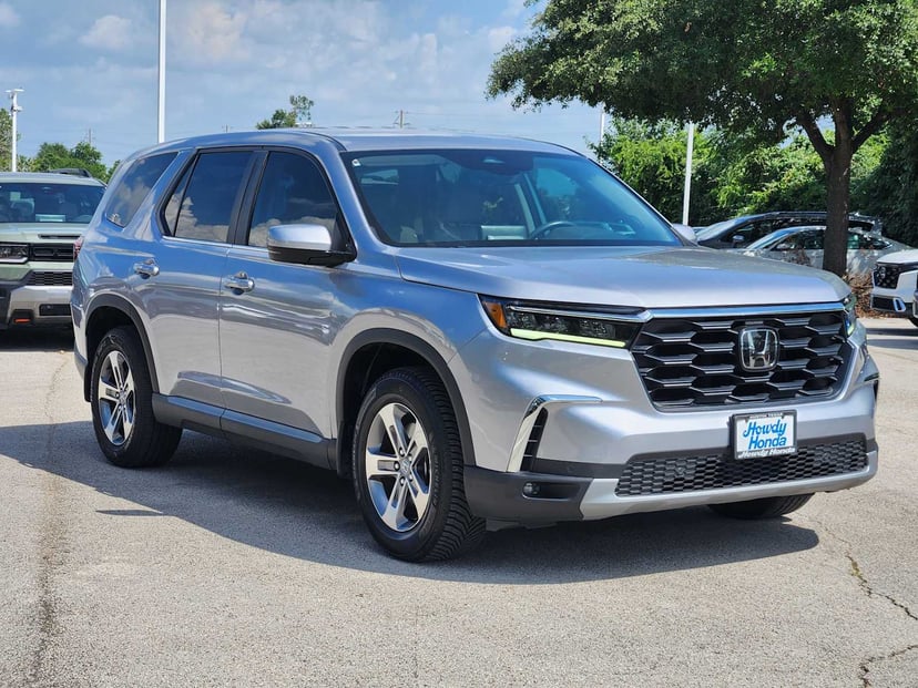 2023 Honda Pilot - Image 3