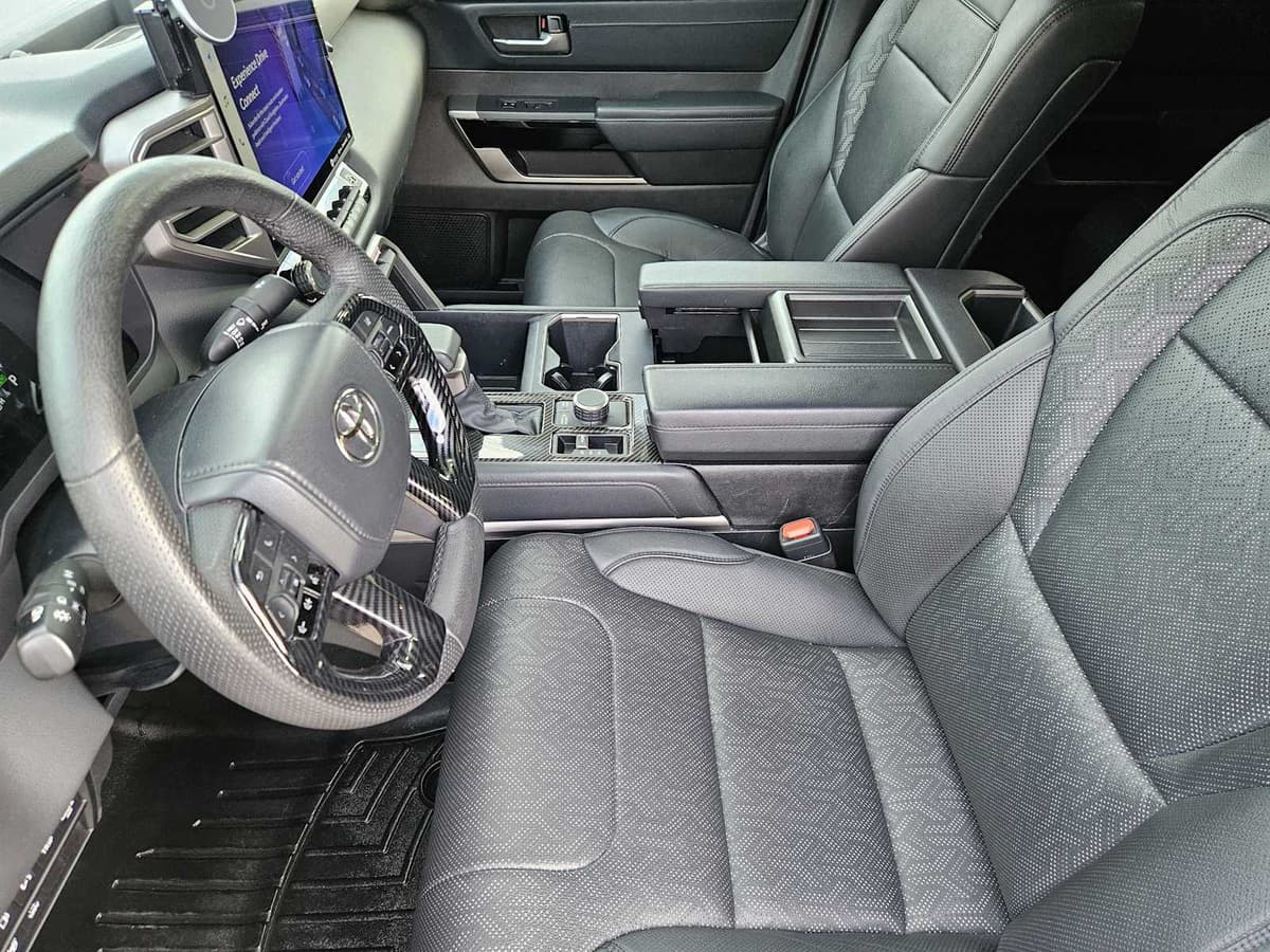 2022 Toyota Tundra - Image 13