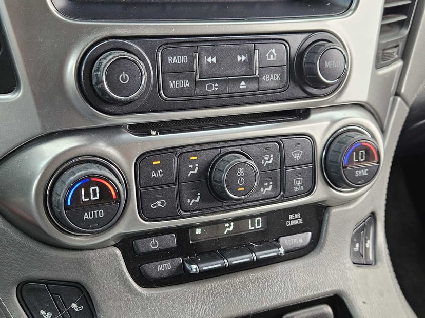 2016 Chevrolet Tahoe - Image 18