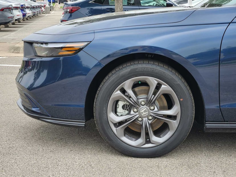 2026 Honda Accord Hybrid - Image 7