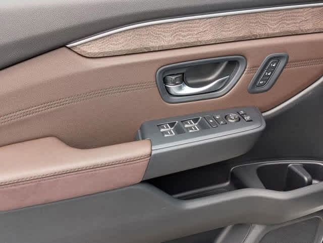 2026 Honda Pilot - Image 25