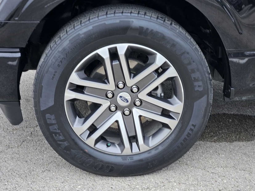 2022 Ford F-150 - Image 9