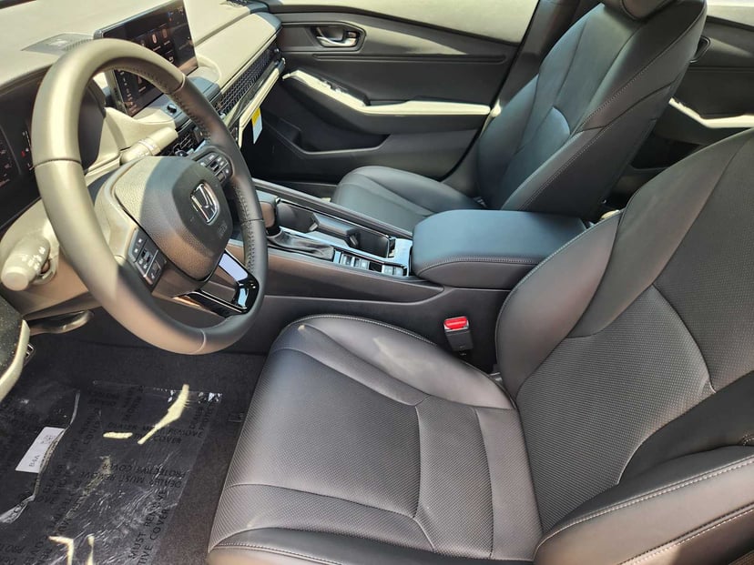 2026 Honda Accord Hybrid - Image 9