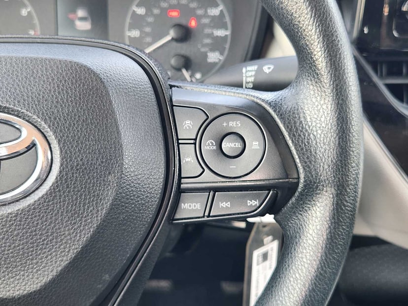 2024 Toyota Corolla - Image 28