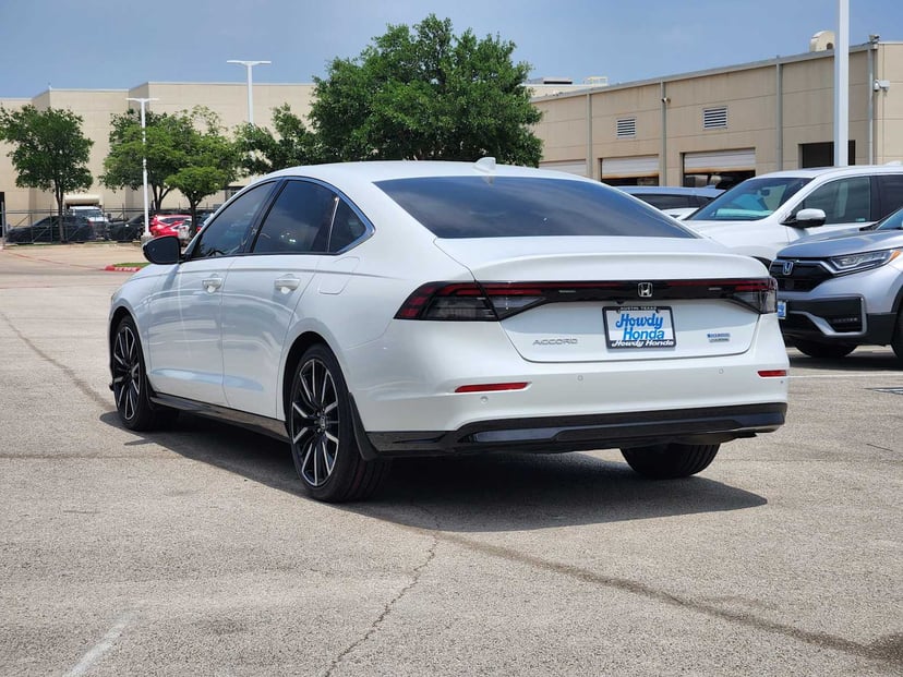 2023 Honda Accord Hybrid - Image 5