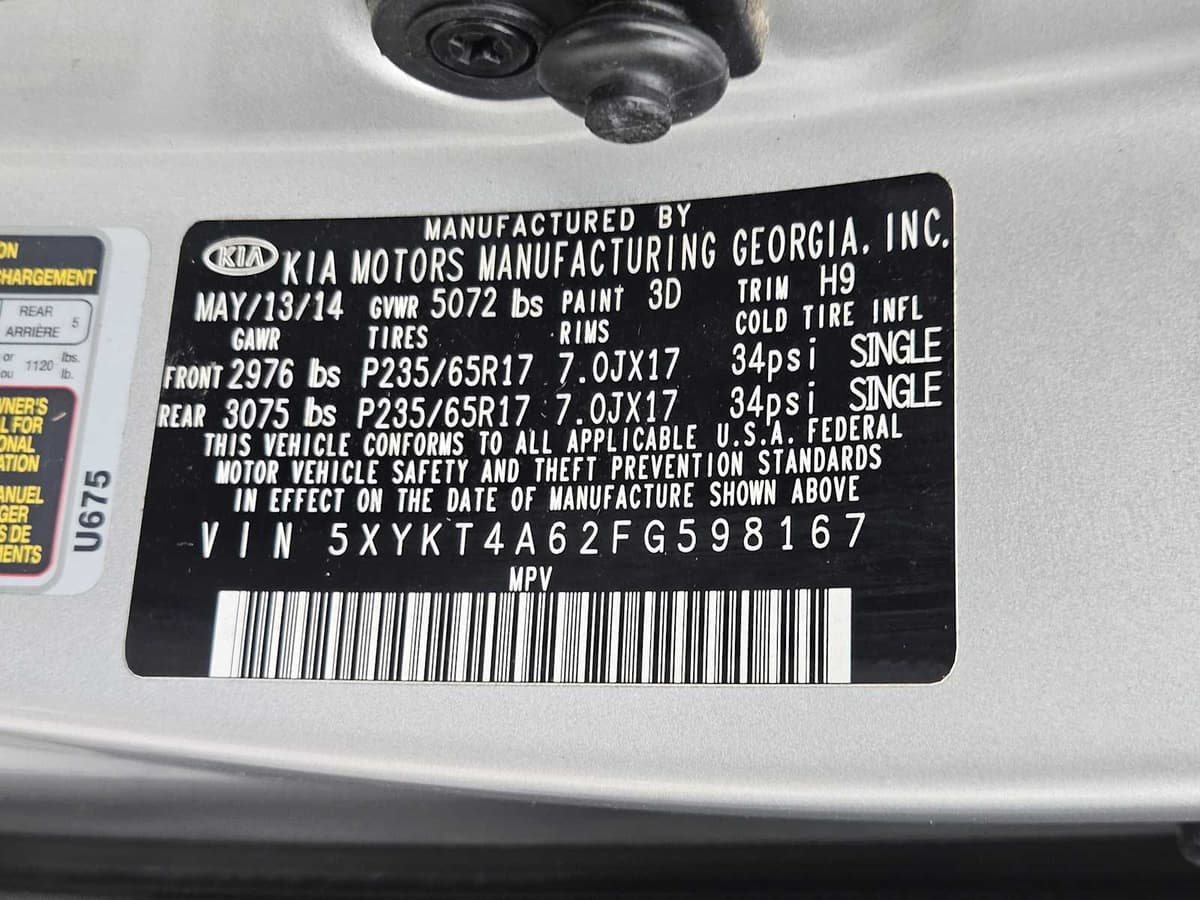 2015 Kia Sorento - Image 32