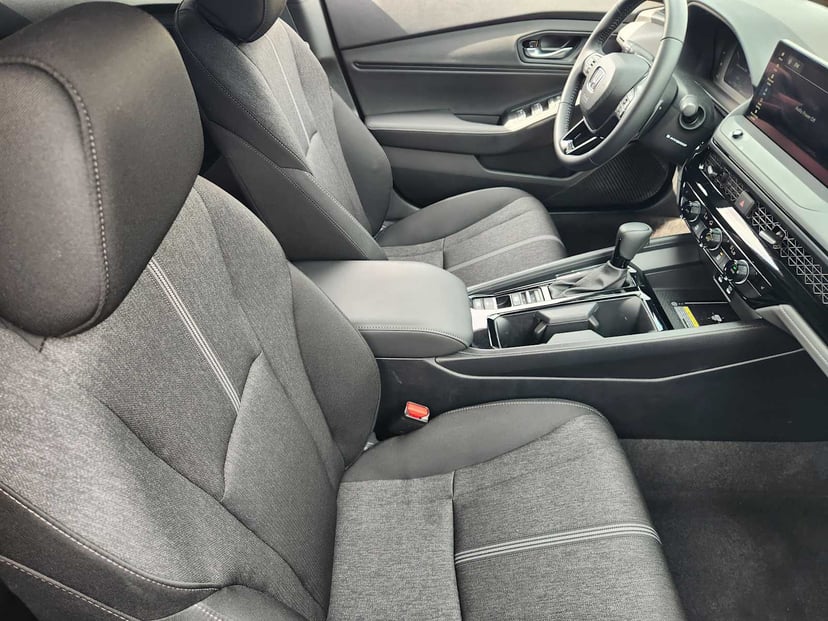 2025 Honda Accord Hybrid - Image 14