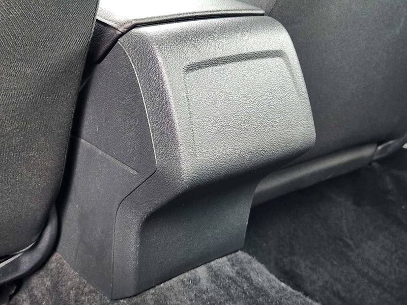 2019 Volkswagen Jetta - Image 29
