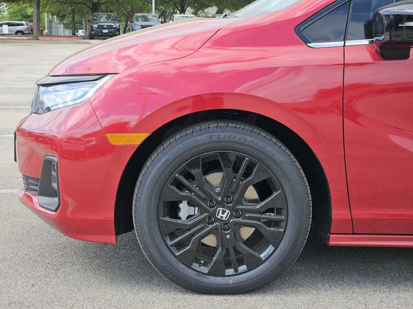 2026 Honda Odyssey - Image 7