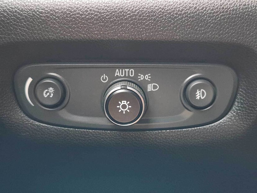 2019 Chevrolet Traverse - Image 22