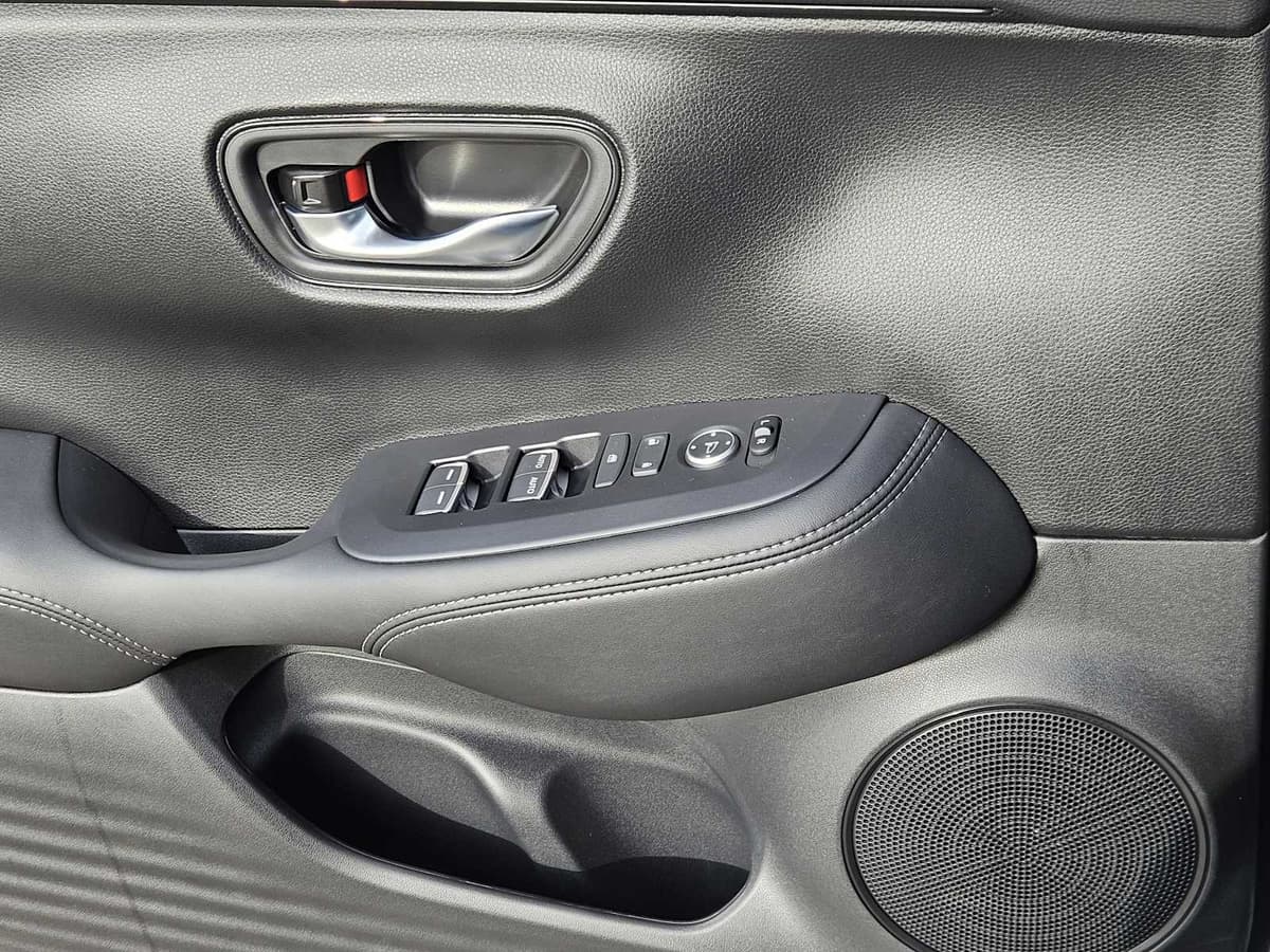 2026 Honda HR-V - Image 18