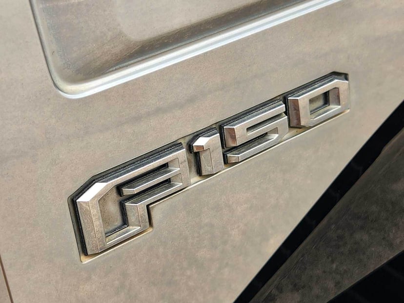 2017 Ford F-150 - Image 12