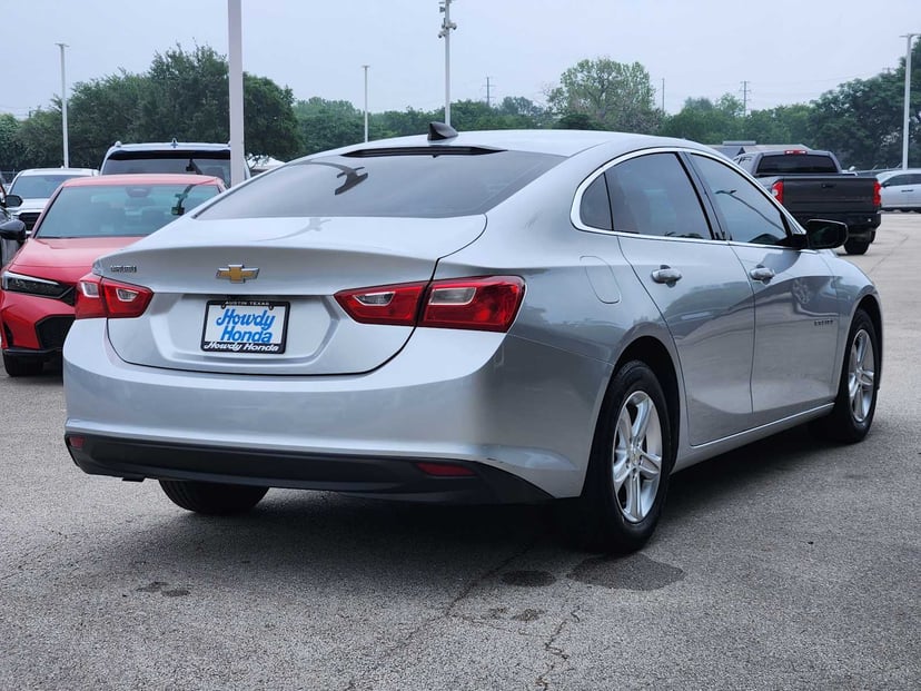2021 Chevrolet Malibu - Image 6