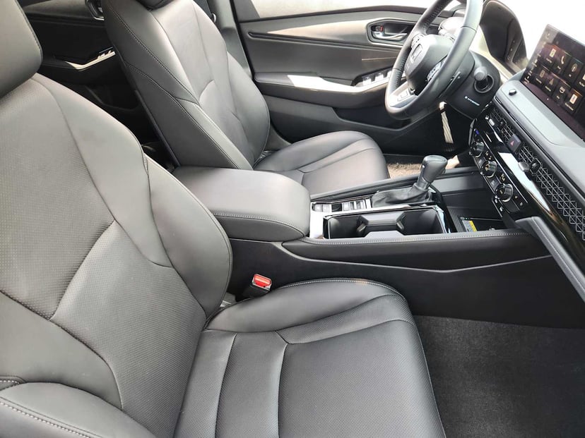 2025 Honda Accord Hybrid - Image 14