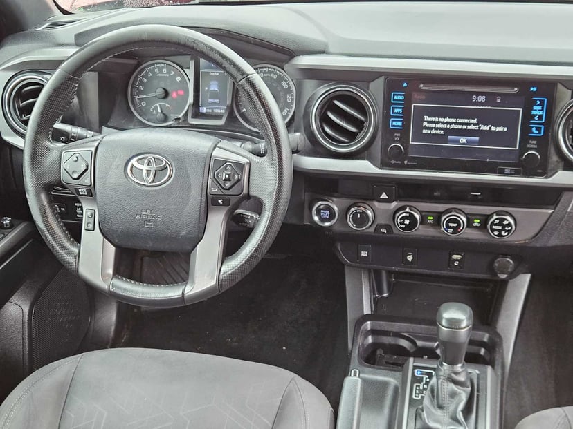 2016 Toyota Tacoma - Image 25