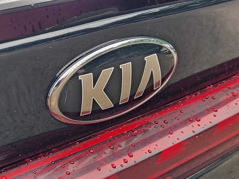 2021 Kia K5 - Image 12