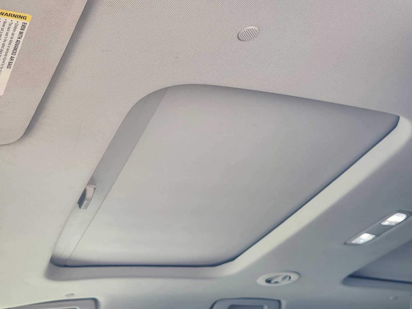 2018 Chevrolet Traverse - Image 25