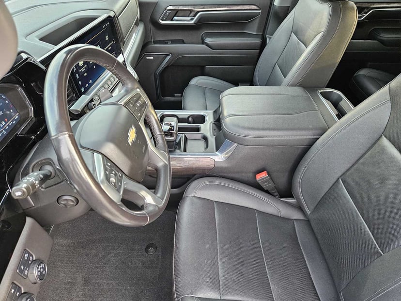 2023 Chevrolet Silverado 1500 - Image 13