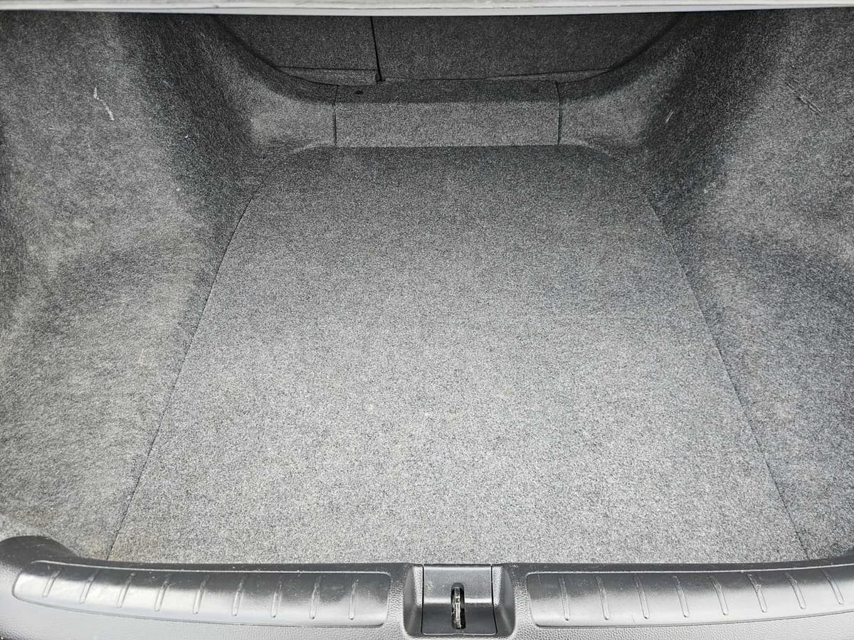 2021 Honda Accord Sedan - Image 31