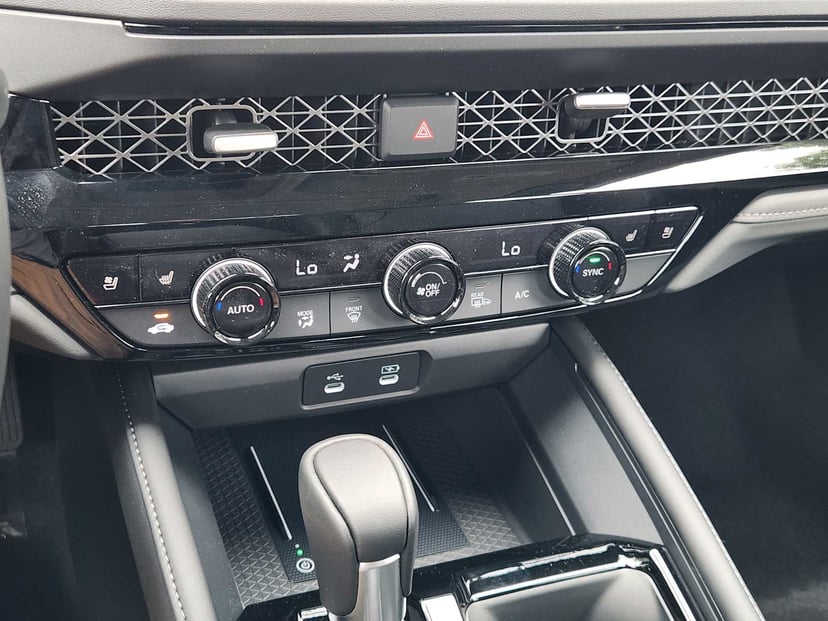 2026 Honda Accord Hybrid - Image 15