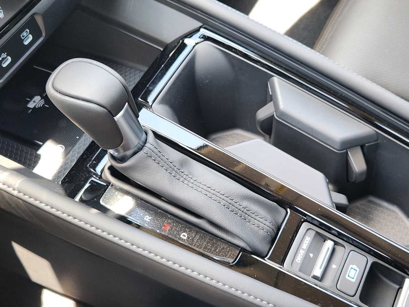 2026 Honda Accord Hybrid - Image 16