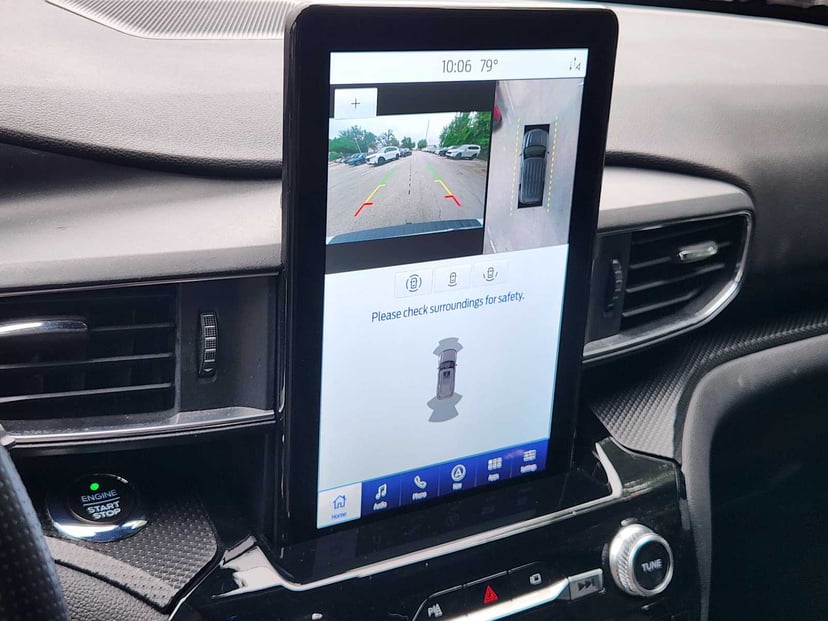 2021 Ford Explorer - Image 17