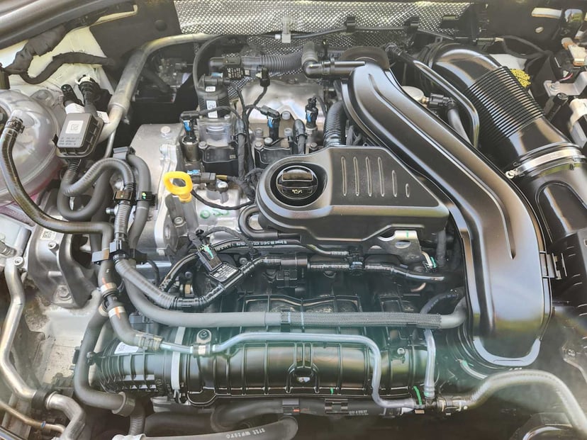 2023 Volkswagen Jetta - Image 31