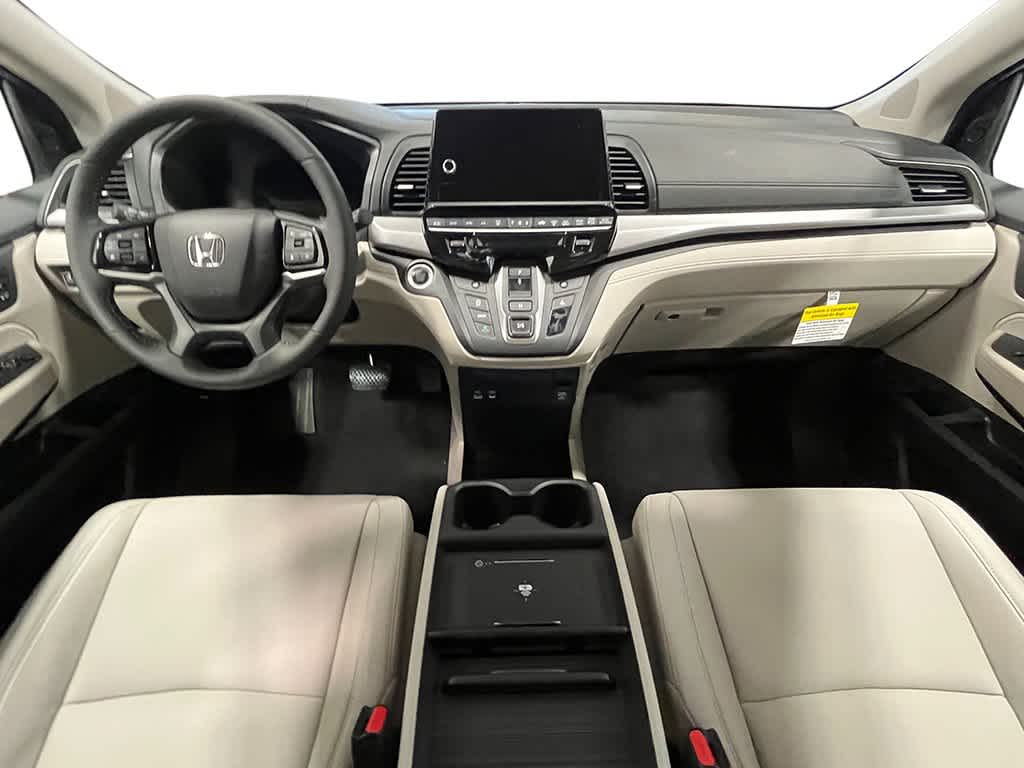 2026 Honda Odyssey - Image 13