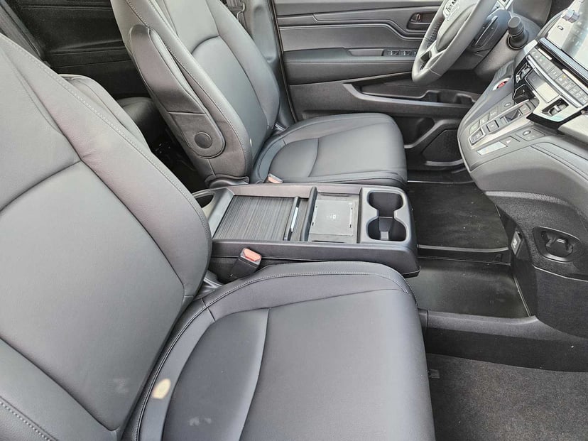 2026 Honda Odyssey - Image 11
