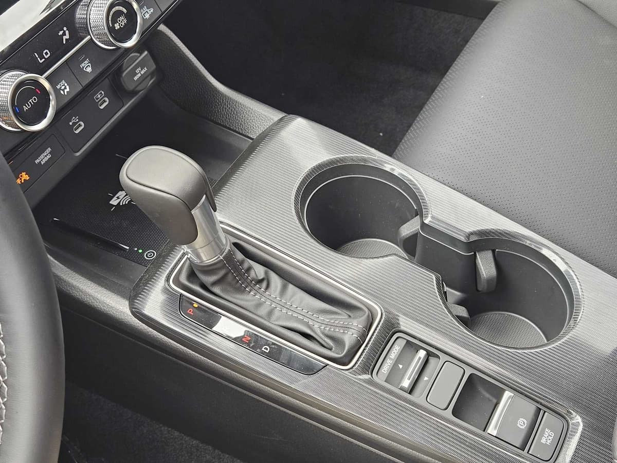 2026 Honda Civic Hybrid - Image 18