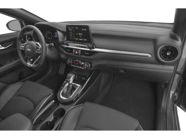 2021 Kia Forte - Image 18