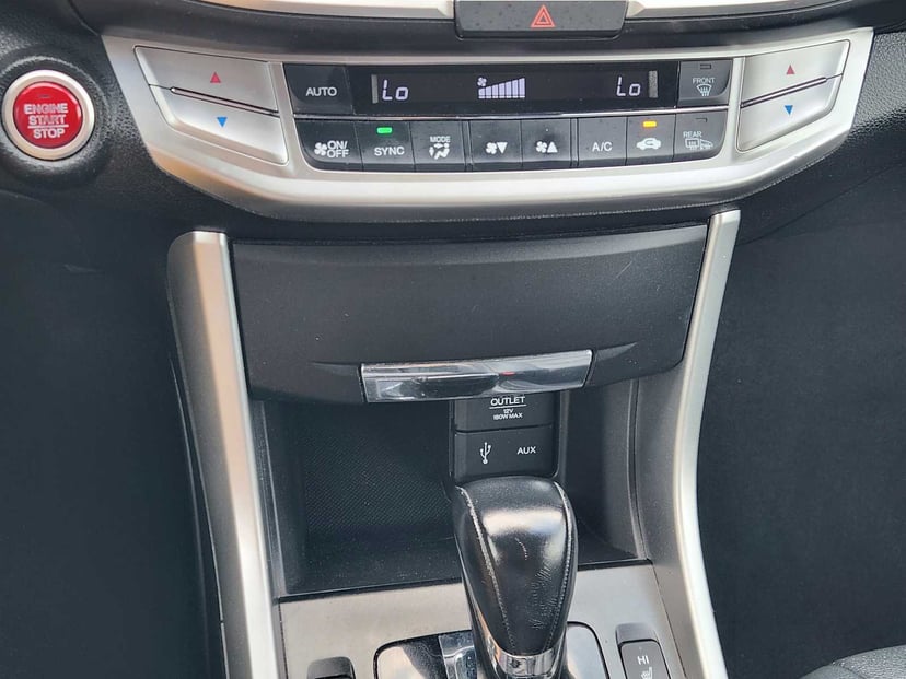 2013 Honda Accord - Image 18