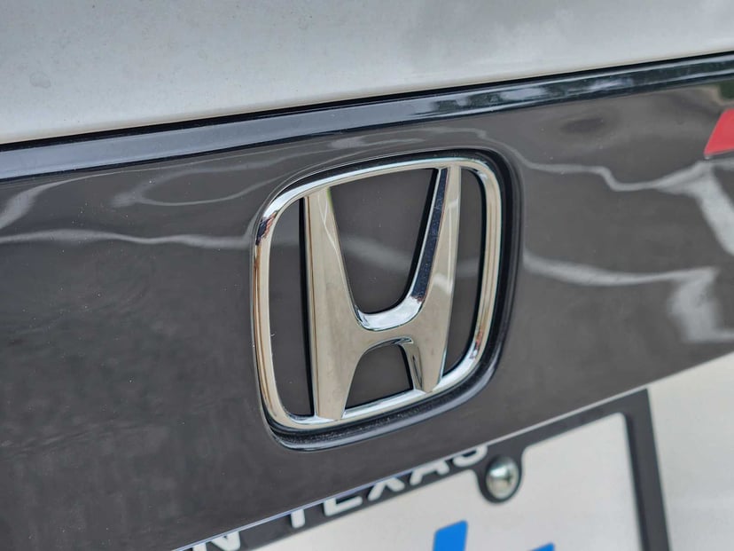 2026 Honda Accord Hybrid - Image 9
