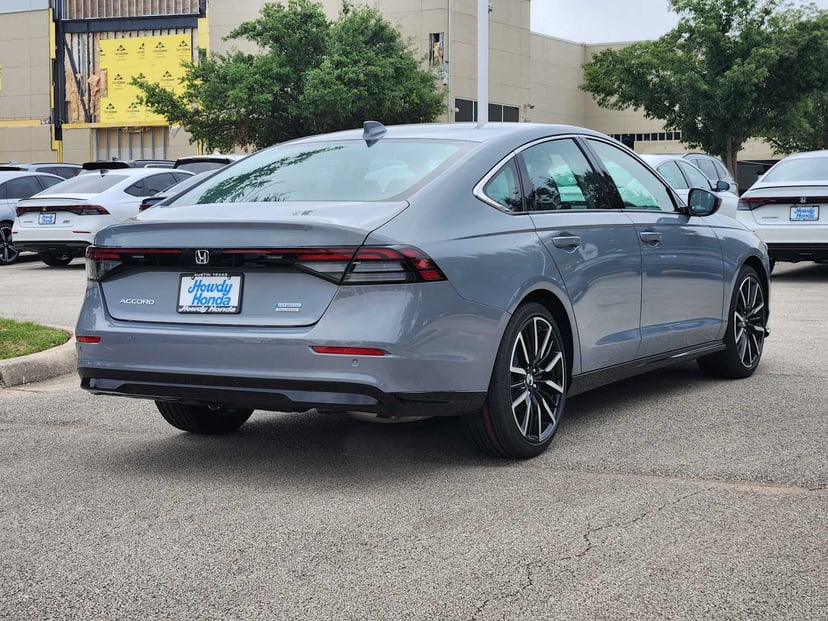 2026 Honda Accord Hybrid - Image 4