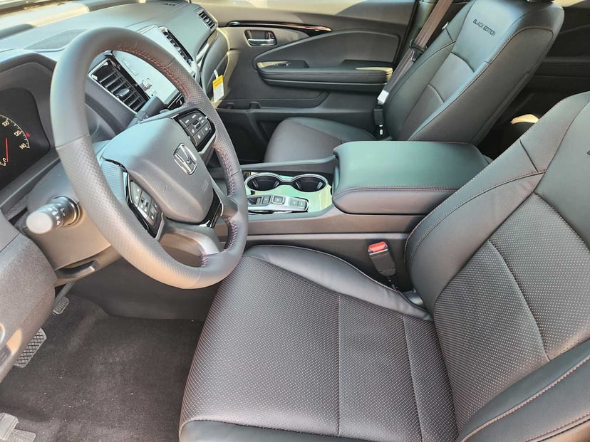 2026 Honda Ridgeline - Image 9