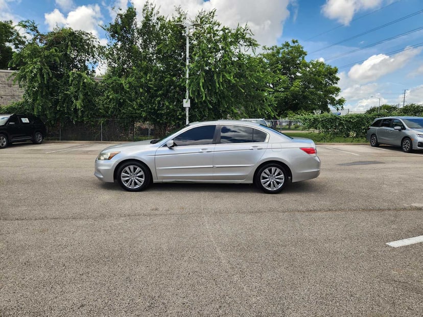 2012 Honda Accord - Image 3