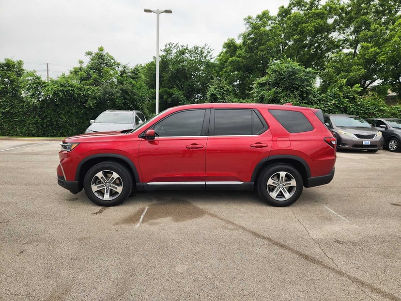 2025 Honda Pilot - Image 4