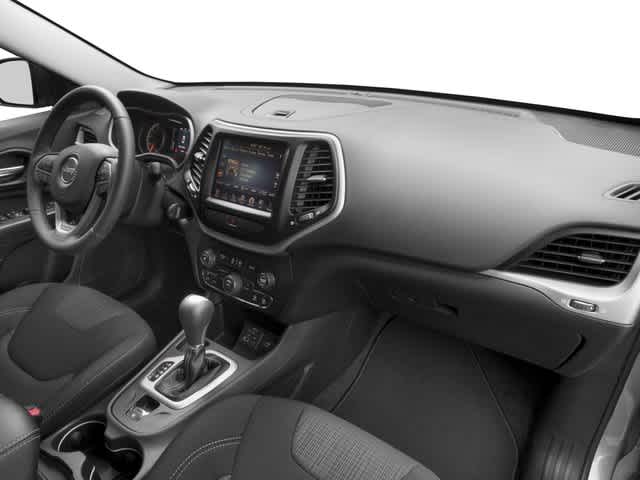 2017 Jeep Cherokee - Image 19