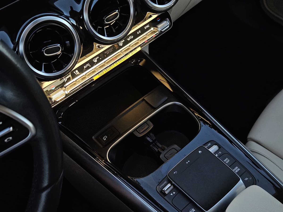 2021 Mercedes-Benz GLA 250 - Image 19